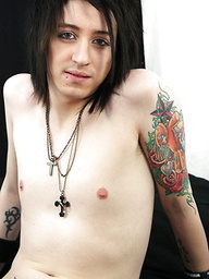 HomoEmo Mylo Fox Jerks Off 5