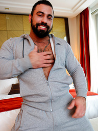 Porn star Ricky Ares drops in for a shoot