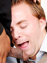 Black n hung burglar fucks white dude