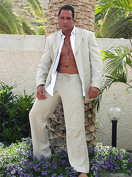 Marcello gets so horny at a picnic and makes his own salad cream sauce