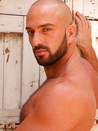 Hottest bald muscle hunk from Rome (Italy) - Bruno Boni