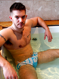 Hit the hot tub with Skippy Baxter